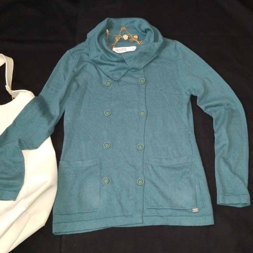 Carve Designs XS double-breasted style cardigan
